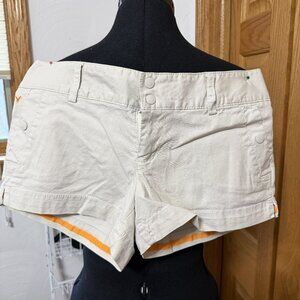 NWT AE khaki shorts